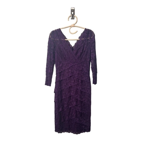 Cache Purple Sequin Lace V-Neckline Fitted Special Occasion Dress Womens Size 2 - Picture 10 of 15